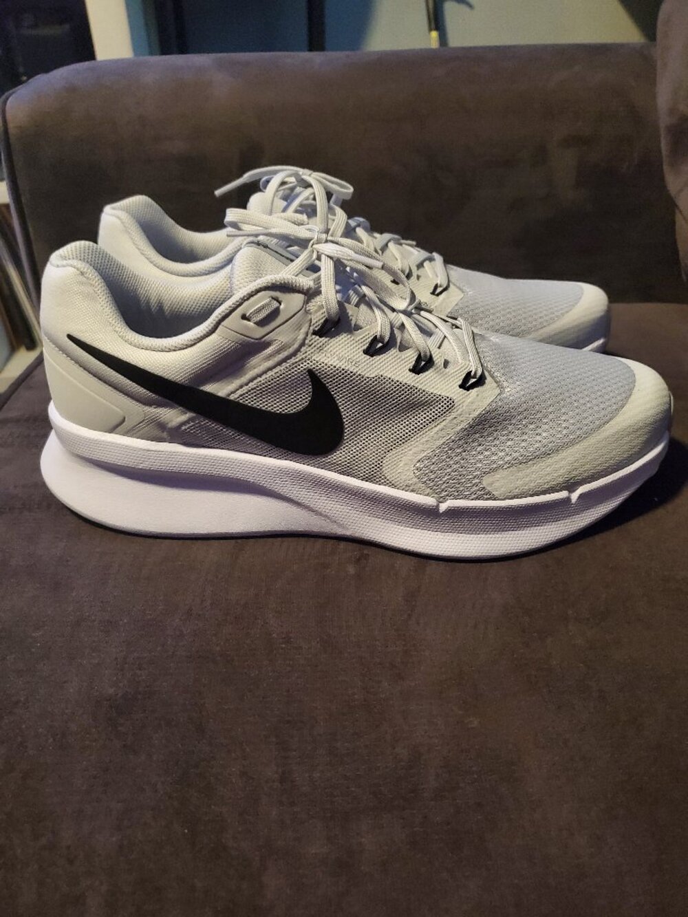 NWOT Nike Run Swift 3 Men's Road Running Shoes (14W) BRAND NEW NEVER WORN - Picture 3 of 6